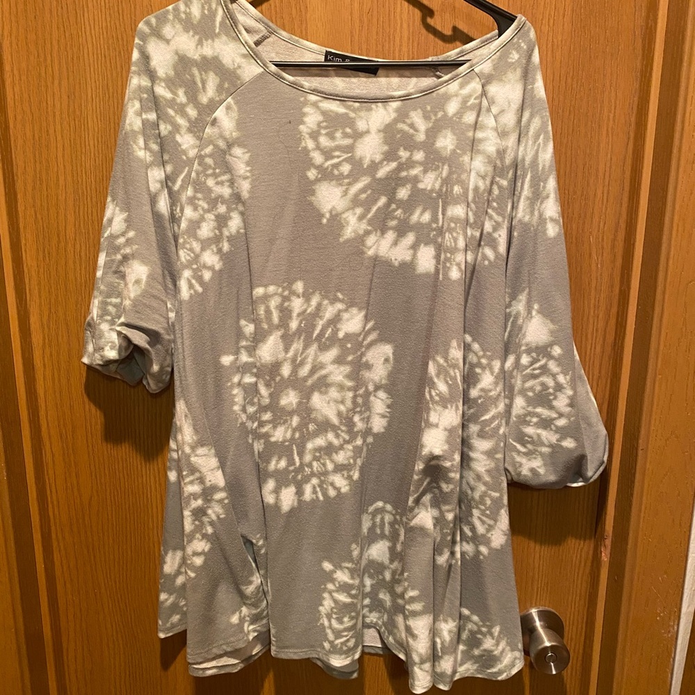 Green the-dye mid length top
